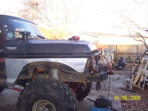 1978 Ford Bronco - This 1978 Ford Bronco shows significant modification and wear, with the front fender removed.