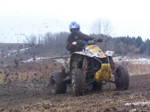 2001 Polaris TRAIL BLAZER photo