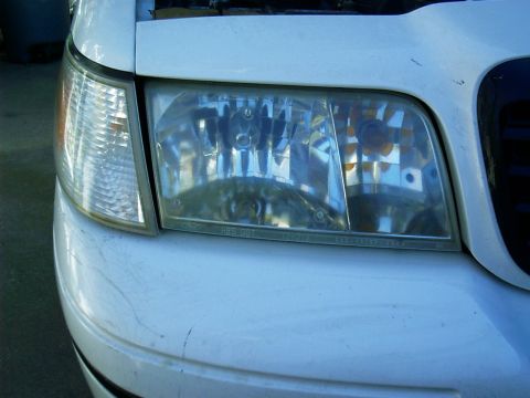 1999 Ford Crown Victoria photo