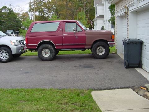 1991 Ford Bronco photo