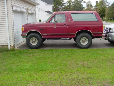 1991 Ford Bronco photo