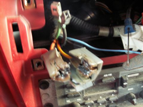 1988 Ford Bronco - Sorry for the blurry pic, but you can clearly see what it shows. The blower switch plug was crispy. Went to the J/Y to cut another harness…