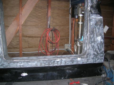 1985 Ford Bronco - middle filled