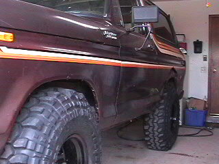 1979 Ford Bronco - New tires....time to put that lift on that has been collecting dust in the garage!