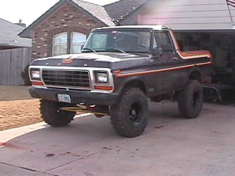 1979 Ford Bronco - One problem though, mud gets slung everywhere. No pictures of the Little Mule dirty yet, forgot to take the camera with this time. Was very…