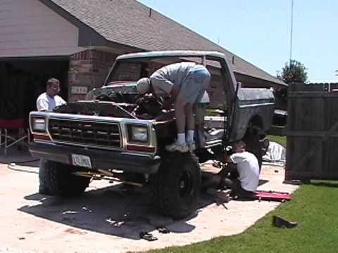 1979 Ford Bronco - Jay's butt....enough said......nice pose Jay!