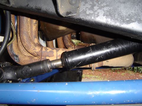 1978 Ford Bronco - Drivers side header (hooker long tubes) ans you can see the curve to the passenger side.
