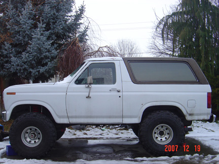 1983 Ford Bronco - This is before the fender flares were put on.