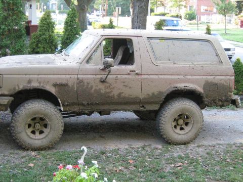 1988 Ford Bronco - P.S pump went out after this. didnt even wheel hard