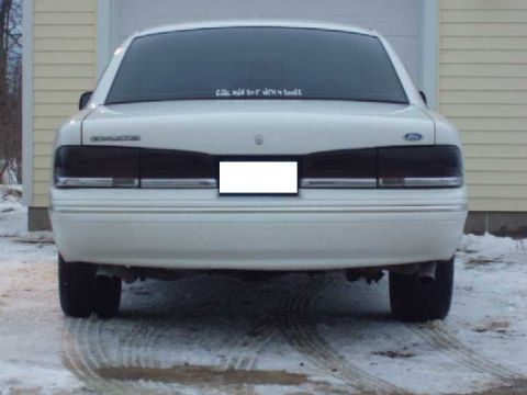 1996 Ford Crown Victoria - blacked out tail lights