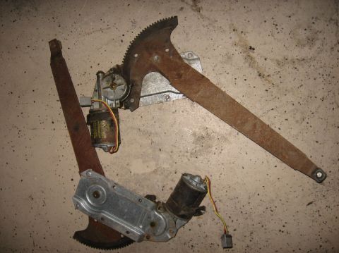 1978 Ford Bronco - Power window regulators and motors from the '85.