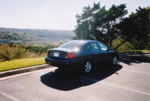 2000 Ford Taurus photo