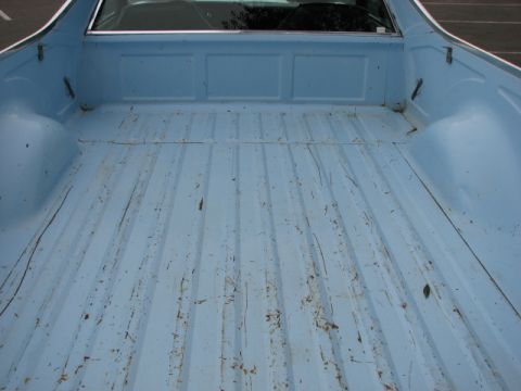 1972 Ford Ranchero - Clean bed on baby blue 72