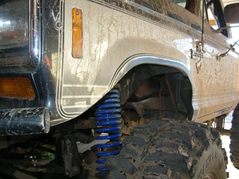 1985 Ford Bronco II - I made a pattern from a piece of Tyvek house wrap, they match really well.