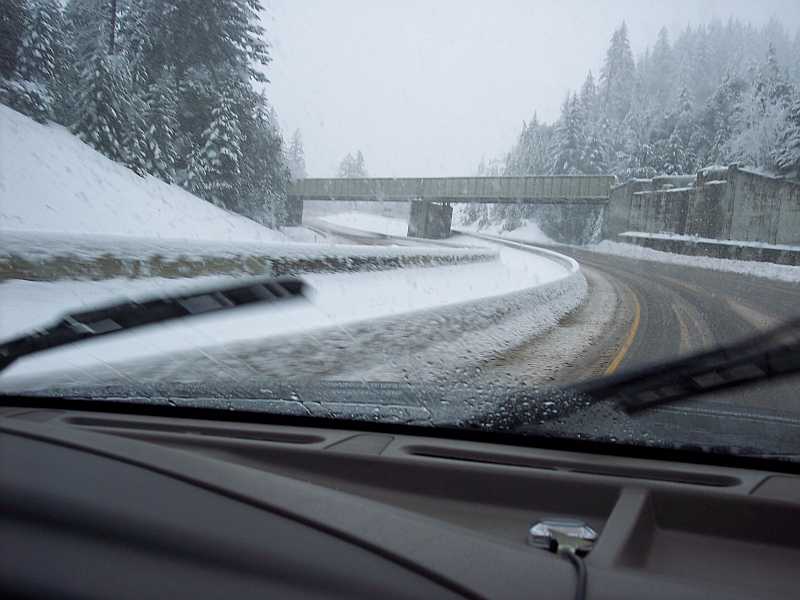 I-5 Southbound Siskyous 6% Grade Climb - Chains required, except for 4x4.  Made the climb in 2wd without chains no problem.