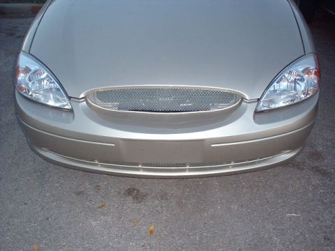 2000 Ford Taurus photo