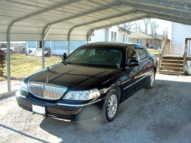 2004 Lincoln Town Car “Mine”