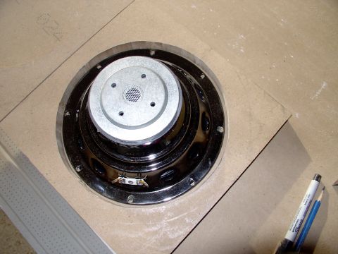 1986 Ford Bronco - Check the speakers have plenty of clearance in the covers holes.