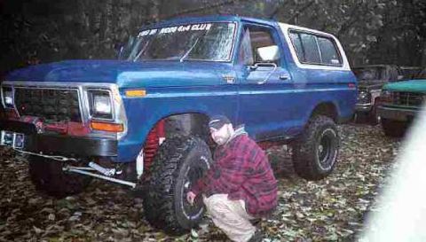 1979 Ford Bronco - 10 psi sounds good.