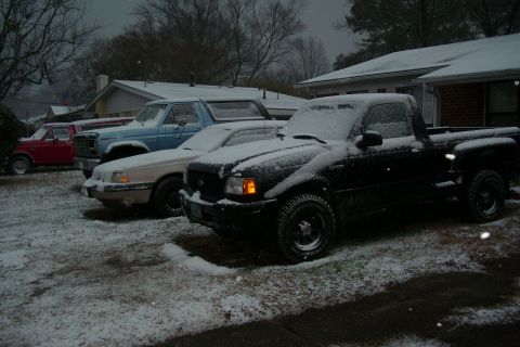 1989 Ford Mustang - snow