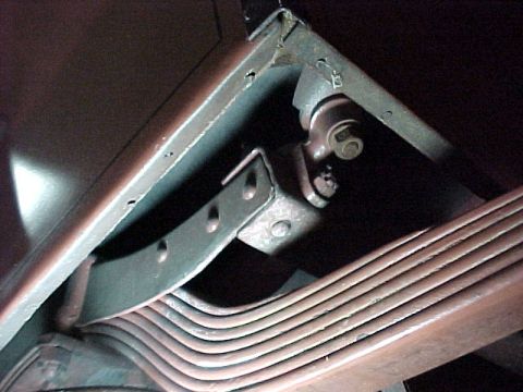 1912 Ford Model T - Early frame has "ears" to attach the body