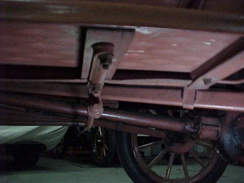 1912 Ford Model T - Running board bracket Left Rear