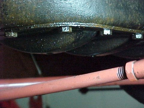 1912 Ford Model T - Oil pan has stamped edge