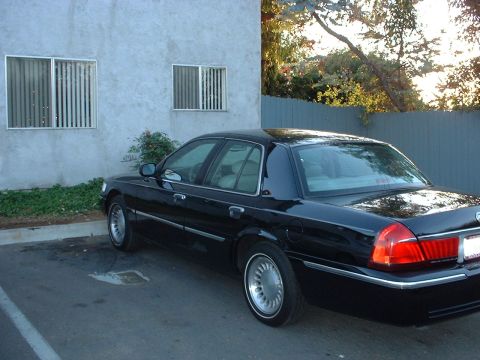 2002 Mercury Grand Marquis photo