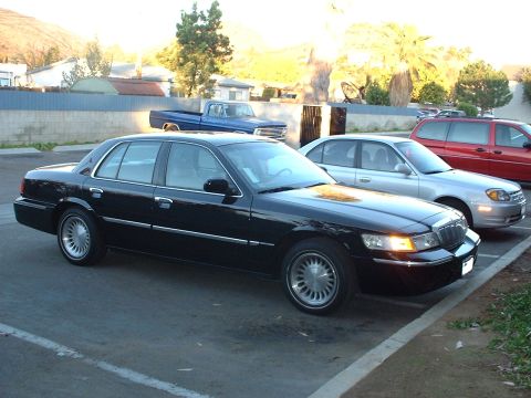 2002 Mercury Grand Marquis photo