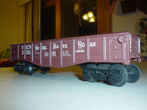 2000 Ford Crown Victoria - Model train car with Nickel Plate Road markings and Lionel branding.