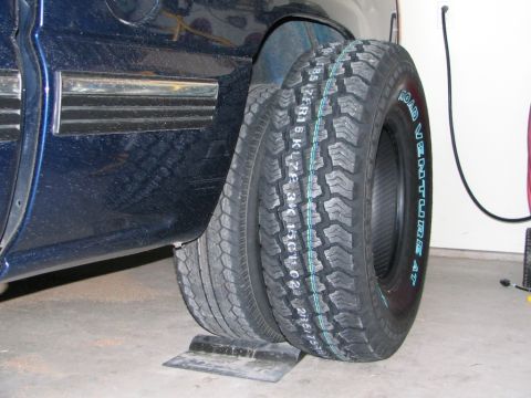 2001 Chevrolet Silverado 1500 - 33" tires