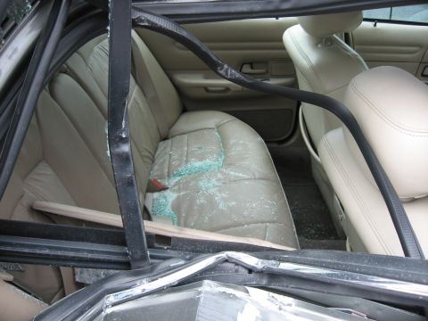 2001 Ford Crown Victoria photo