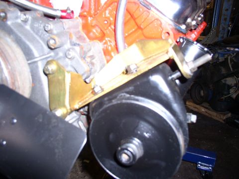 1979 Ford Bronco - L&L Steering pump bracket