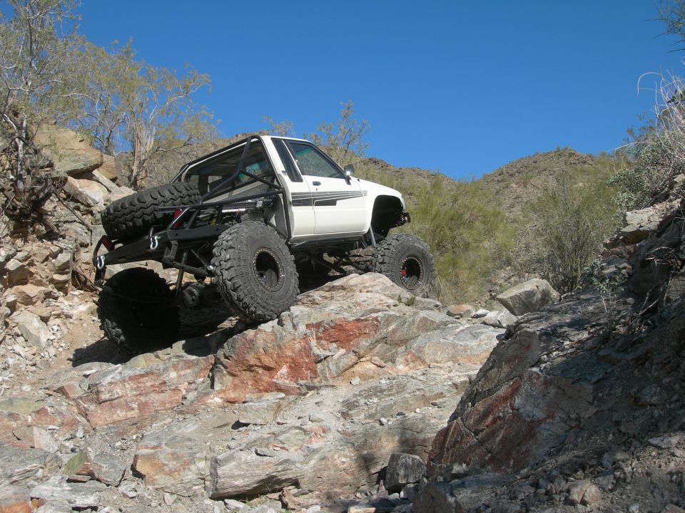 1986 Toyota Hilux “hoopty”