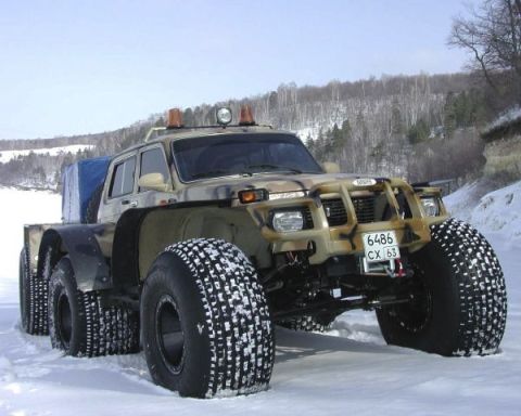 1987 Suzuki Samurai “deepmud”