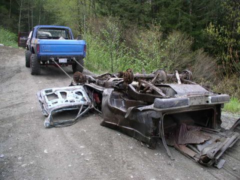 1979 Ford Bronco - Towing down to the pit......
