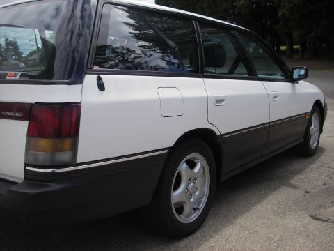 1994 Subaru Legacy photo