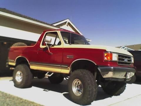 1991 Ford Bronco - My Bronco with the top off.