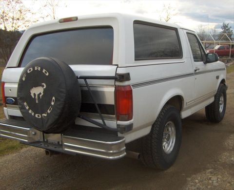 1995 Ford Bronco photo