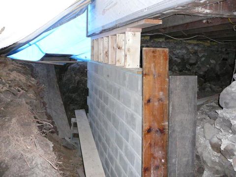 1997 Mercury Grand Marquis - 1st secion cinder block wall complete.