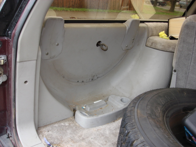 there is alot of space here. i just need to move the anchor out some and do some trimming. here is the same spot with the tire moved.