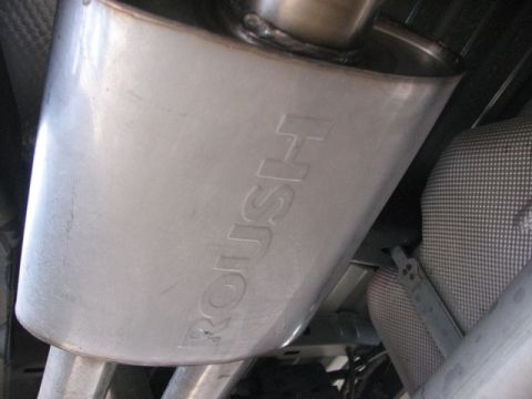 1991 Ford Bronco - This photo shows a Roush exhaust muffler, not a 1991 Ford Bronco.