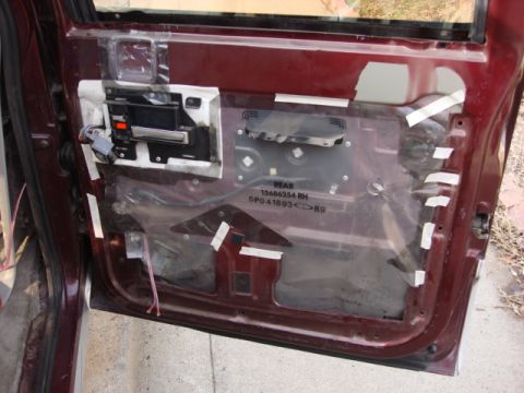1983 Ford Bronco - again this was a good time to fix the vapor blocker. you can see i got the connectors on the wire ends now.