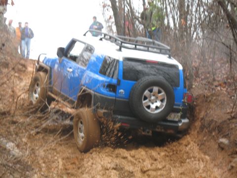 1993 Ford Bronco - I walked back, took the picture of the white Jeep, then walked back to the obstacle to get this picture of the FJ guy still whaling on his…
