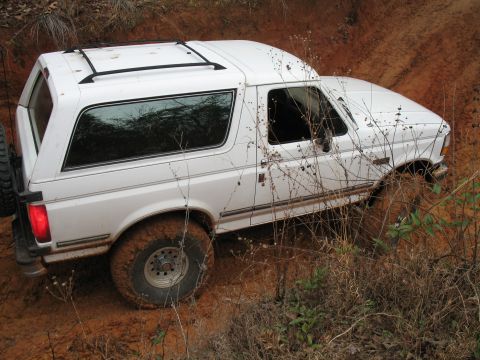 1993 Ford Bronco - luckily nothing was broken, back on track