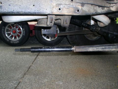 1979 Ford Bronco - new extended arm goes on after some grinding