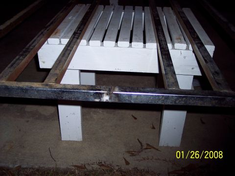 1984 Toyota 4Runner - A white wooden bench with a metal frame is shown, dated January 26, 2008.