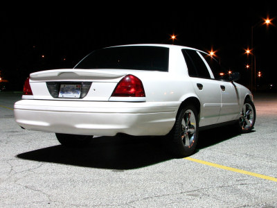 2005 Ford Crown Victoria photo