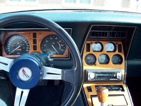 1982 Chevrolet Corvette photo