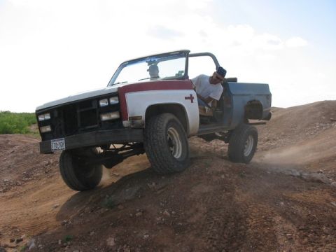 1975 Chevrolet Blazer - at 5 mile in Midland, TX.